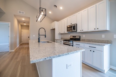 HERITAGE HARBOR 4 BR NORWAY MODEL PERFECT FOR A WEEKEND RETREAT - photo 10