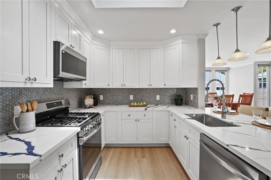 Welcome to this beautifully maintained 3-bedroom, 2-bathroom - photo 15