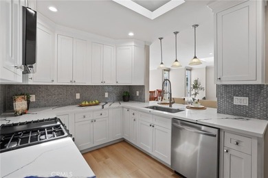 Welcome to this beautifully maintained 3-bedroom, 2-bathroom - photo 16