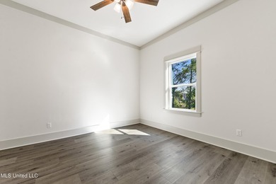 Looking for a home close to the Beach, well this is it, you can - photo 18