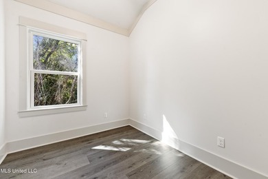 Looking for a home close to the Beach, well this is it, you can - photo 23