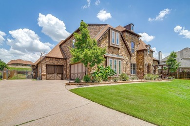 Gorgeous custom home built in 2014, meticulously maintained and - photo 5