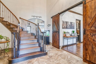 Gorgeous custom home built in 2014, meticulously maintained and - photo 8