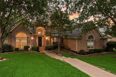 Beautifully appointed 4-bedroom, 4-bathroom home situated on a - photo 1
