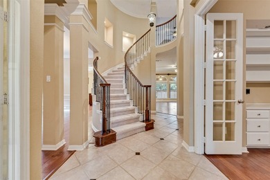 Beautifully appointed 4-bedroom, 4-bathroom home situated on a - photo 5