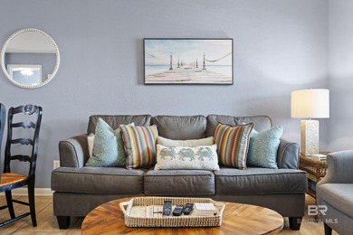 Cute 2 bedroom unit STEPS away from the beach. Potential to do ~ - photo 4