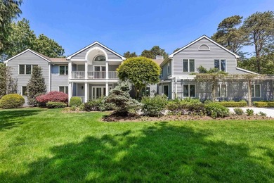 Meticulously maintained and move-in ready, this extraordinary 7 - photo 1