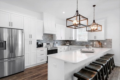 Short term rental powerhouse featuring a 2021-built designer - photo 15