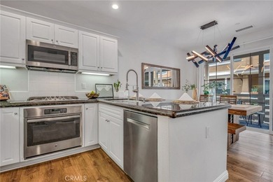 Inviting townhome in the gated Village on Oak community. Walk to - photo 12