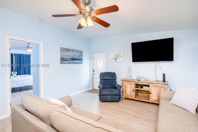 Turnkey, fully furnished waterfront property with strong  income - photo 13