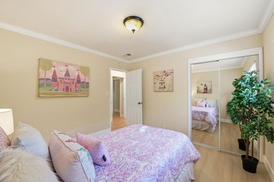 Elegance & Convenience in a Prime Location. Rare 8,600+ SF lot - photo 23