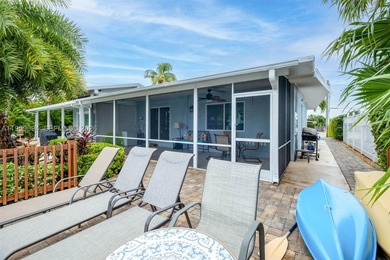 Turnkey, fully furnished waterfront property with strong  income - photo 26