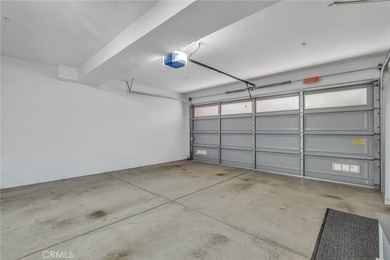 Inviting townhome in the gated Village on Oak community. Walk to - photo 29