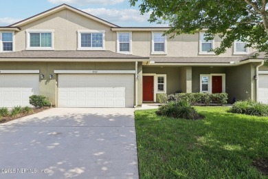 Lake Townhome/Townhouse Sale Pending in Orange Park, Florida