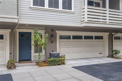 Inviting townhome in the gated Village on Oak community. Walk to - photo 33