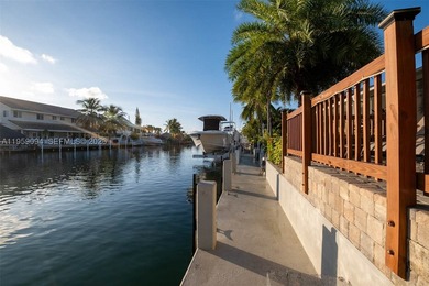Turnkey, fully furnished waterfront property with strong  income - photo 36