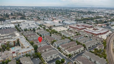 Inviting townhome in the gated Village on Oak community. Walk to - photo 36
