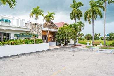 Turnkey, fully furnished waterfront property with strong  income - photo 53
