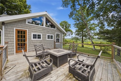 Escape to this thoughtfully designed 3-bedroom, 2-bathroom home - photo 10