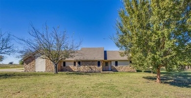 Lake Lavon Home For Sale in Lucas Texas