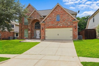 Priced to SELL! Show Today & Bring an Offer! Welcome to this - photo 3