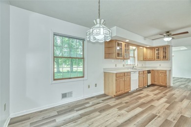 Welcome to 6578 Lakeside Road in Ontario! This 1,752 SF ranch - photo 8