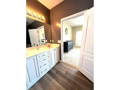 3 beautiful bedrooms, primary suite on opposite side from the - photo 13