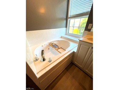 3 beautiful bedrooms, primary suite on opposite side from the - photo 16