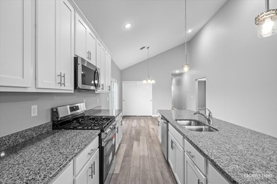 3 BR 2 BATH SYCAMORE MODEL PERFECT FOR A WEEKEND RETREAT OR - photo 7