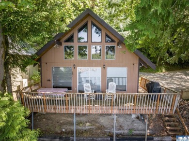 Lake Home Sale Pending in Port Angeles, Washington
