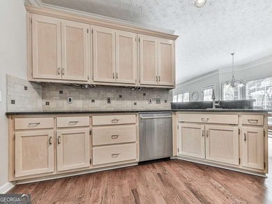 Beautiful home available in Towne Lake! At nearly 3,900 square - photo 21
