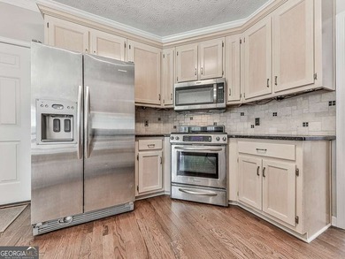 Beautiful home available in Towne Lake! At nearly 3,900 square - photo 22