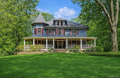 Welcome to this masterfully restored Queen Anne Victorian that - photo 1