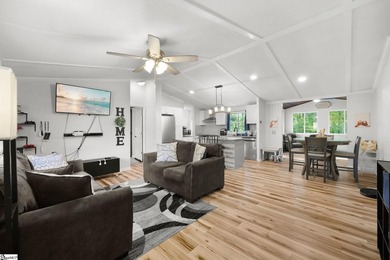Tucked away on 0.82 acres with a peaceful country living feel - photo 6