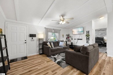 Tucked away on 0.82 acres with a peaceful country living feel - photo 7