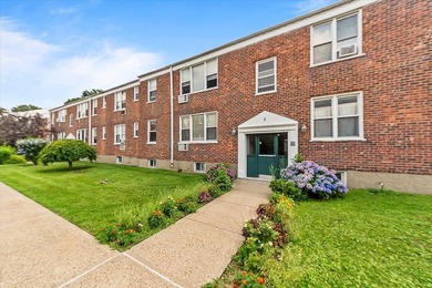 Hudson River Home Sale Pending in Yonkers New York