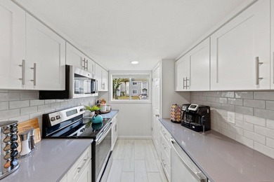 Here is your chance to own the nicest unit available in - photo 7