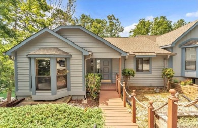 Lake Townhome/Townhouse For Sale in Salem, South Carolina