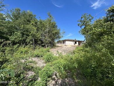Don't miss this opportunity to own a charming home on a - photo 6