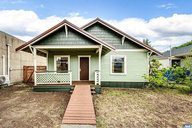 Strait Juan de Fuca  Home For Sale in Port Angeles Washington