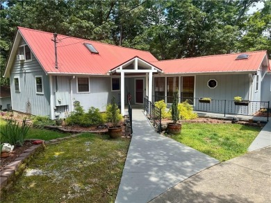 Lake Home For Sale in Lakemont, Georgia