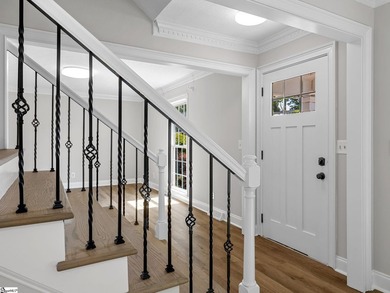 Charming 4-bedroom, 2.5-bath home in a prime Taylors location! - photo 8