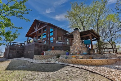 Moss Lake Home For Sale in Gainesville Texas