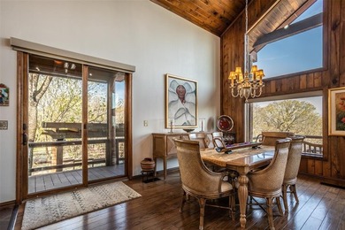 This exceptional lakeview property offers the perfect blend of - photo 6