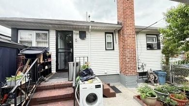 Discover an ideal starter home in the heart of Rosedale, Queens - photo 14