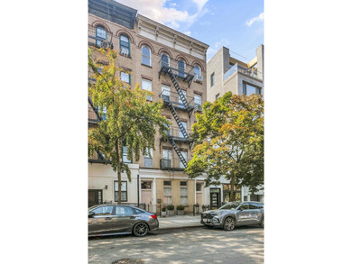 Renovated Loft Building in Prime Park Slope

A truly rare - photo 19