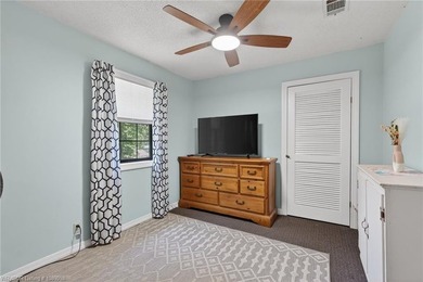 3 bedroom, 2 bath home located in Hackett in the Sebastian Lake - photo 23