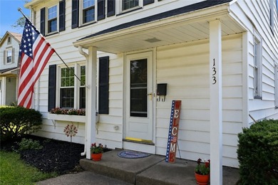 The moment you arrive, you'll be impressed by the beautiful curb - photo 3