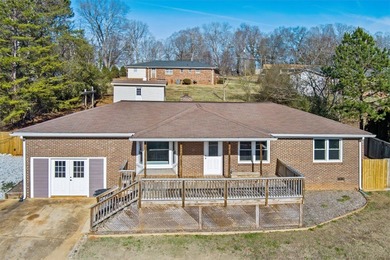 Saluda River Home For Sale in Greenville South Carolina