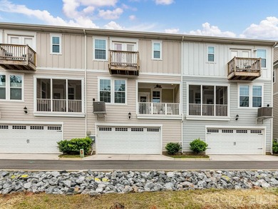 Welcome to this beautifully appointed 2 story/basement townhome - photo 3